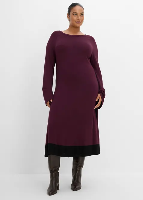 Robe en maille &agrave; d&eacute;tails contrastants, bonprix