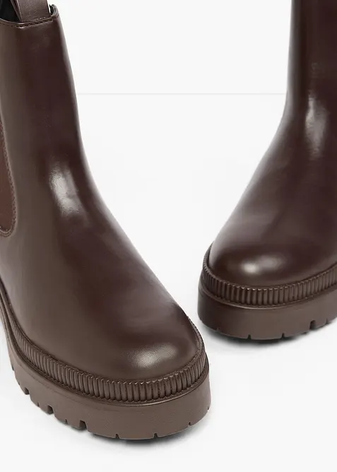 Bottines Chelsea &agrave; semelle crant&eacute;e, bonprix