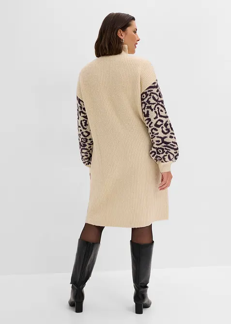 Oversized Strickkleid mit Leomuster, bonprix