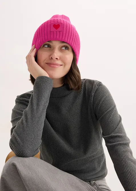 Bonnet avec c&oelig;ur brod&eacute;, bonprix
