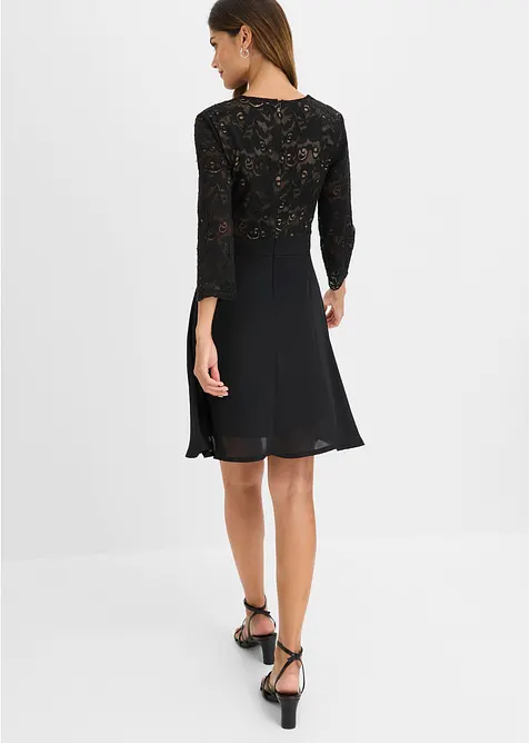Robe cocktail &agrave; dentelle, bonprix