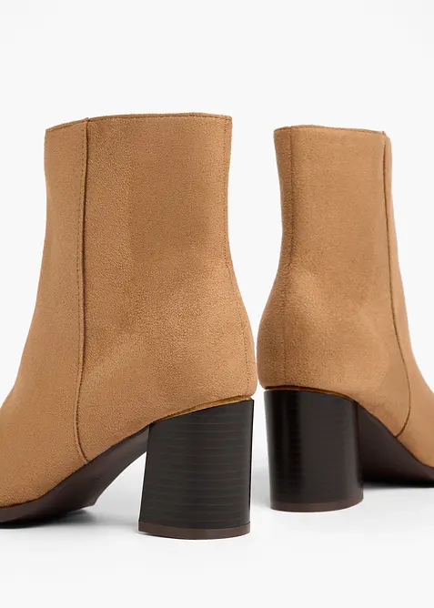 Bottines &agrave; talon carr&eacute;, bonprix