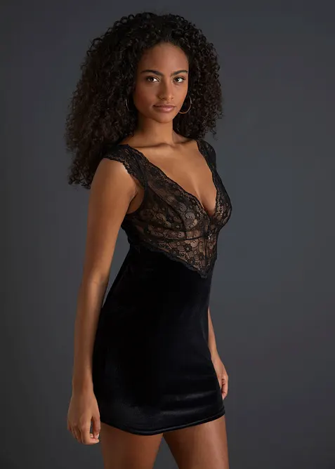 Nuisette en velours, bonprix