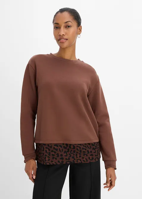 Sweatshirt mit Leo-Besatz, bonprix