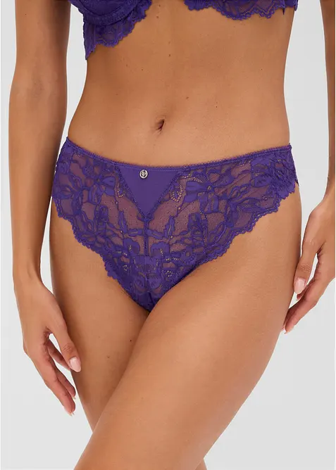 String mit weicher Spitze, bonprix
