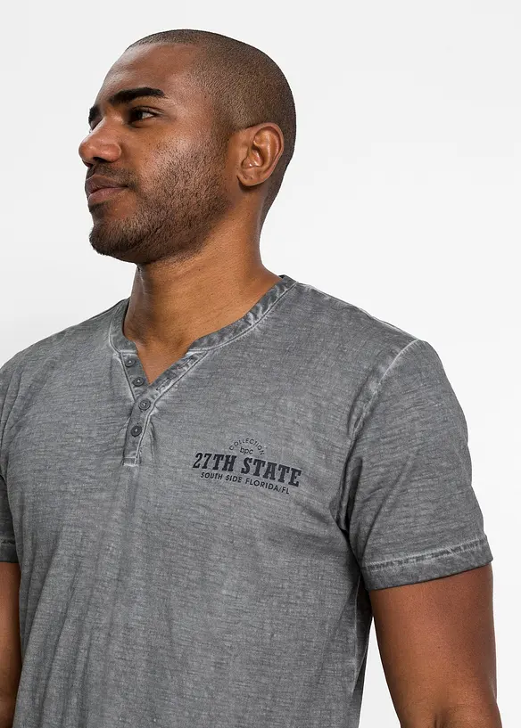 Henleyshirt, Kurzarm in gewaschener Optik aus reiner Baumwolle, bonprix