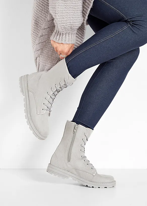 Boots à lacets, bonprix