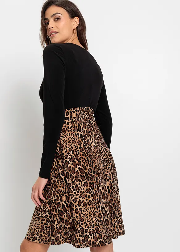 Robe courte avec ceinture, bonprix