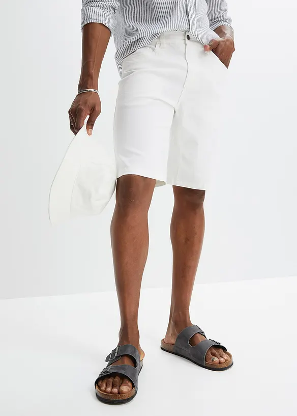 Bermuda en jean extensible, Classic Fit, bonprix
