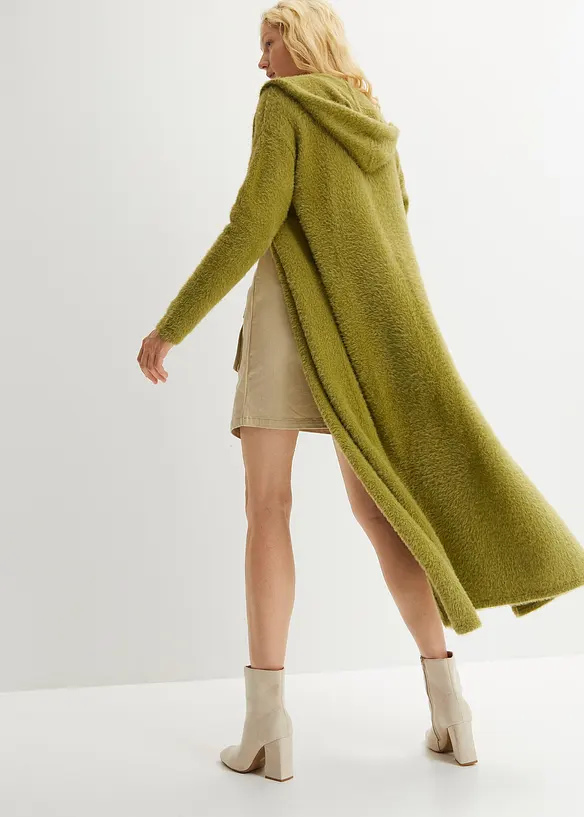 Long gilet en maille duveteuse, bonprix