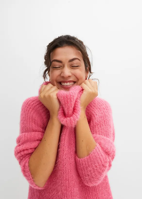 Oversize-Rollkragenpullover, bonprix