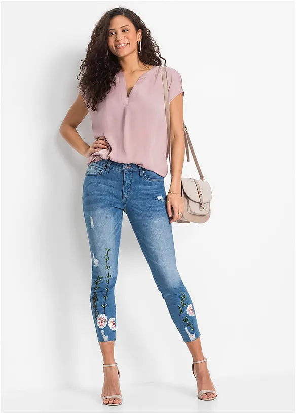 Lockere Satin-Kurzarmtunika mit &uuml;berschnittenen Schultern, bonprix