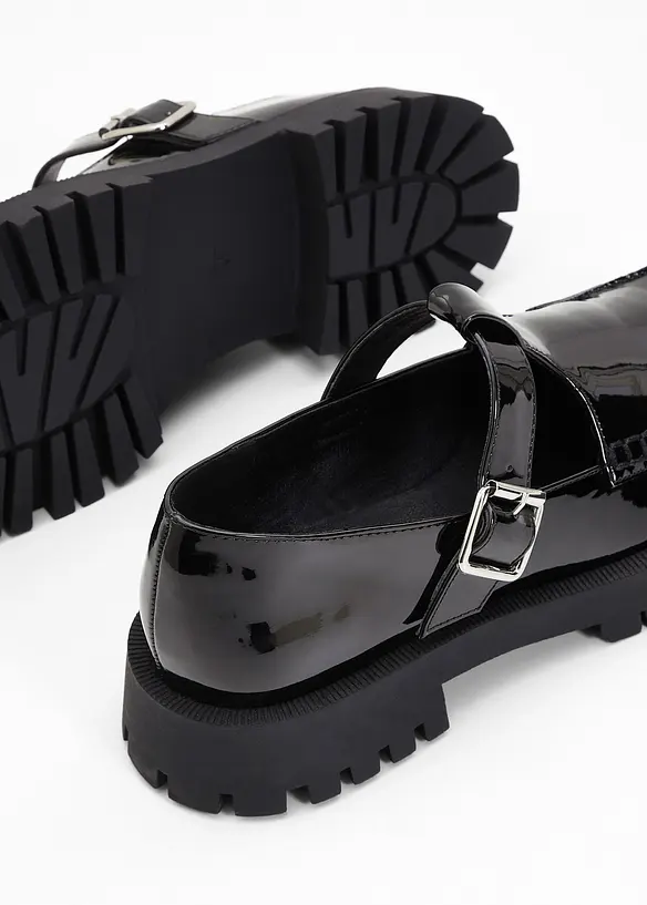 Chunky Loafer mit Cut-Outs, bonprix