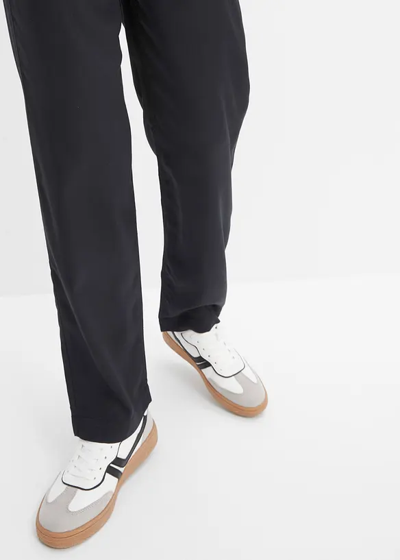 Leichte Cargohose aus fließendem Lyocell, bonprix