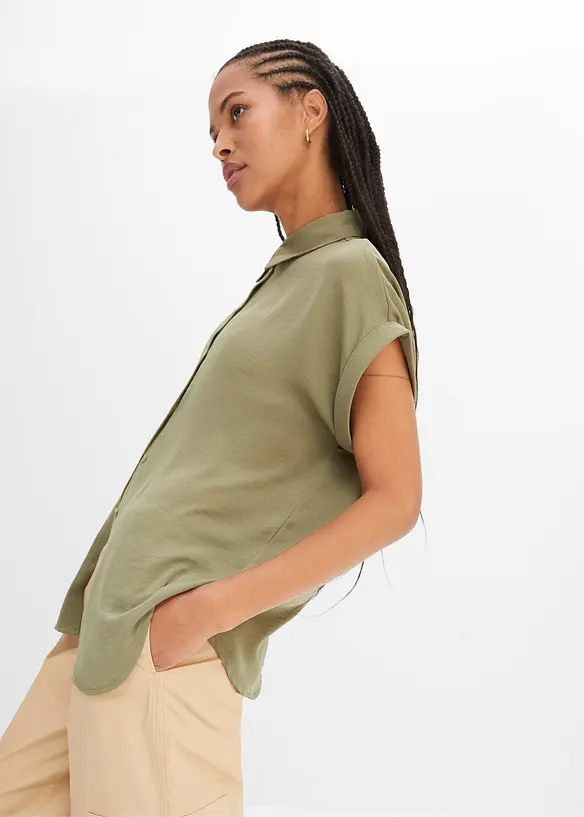 Kurzarmbluse mit recyceltem Polyester, bonprix