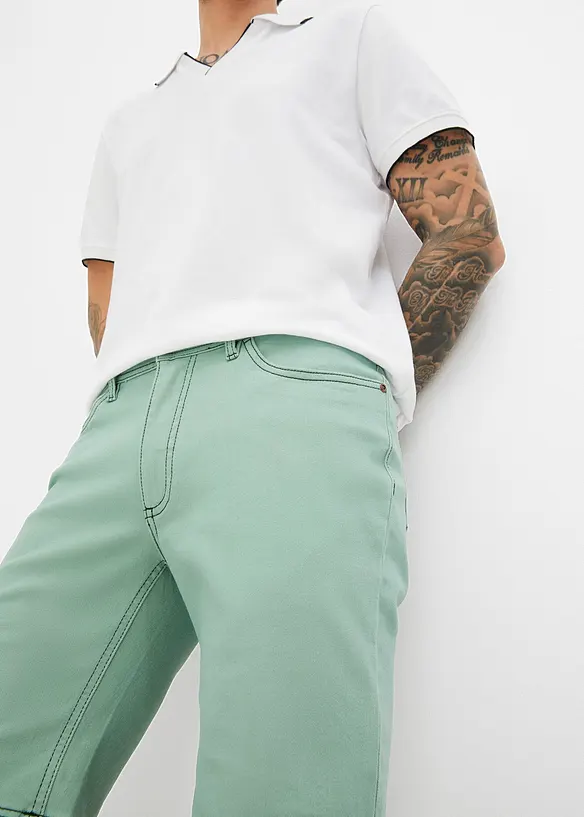Bermuda en jean extensible, Regular Fit, bonprix
