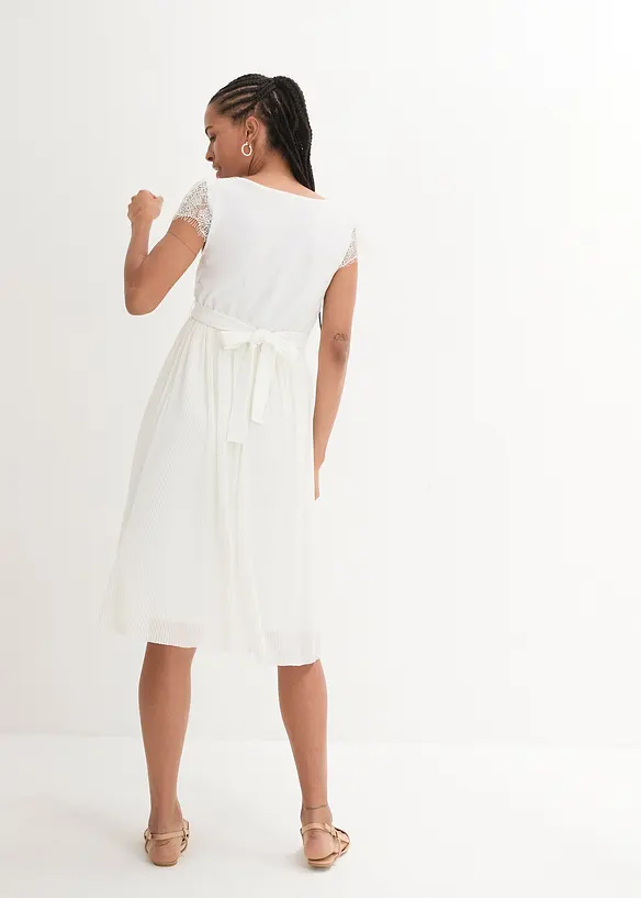 Robe de mariée de grossesse avec ceinture en crêpe et dentelle, bonprix
