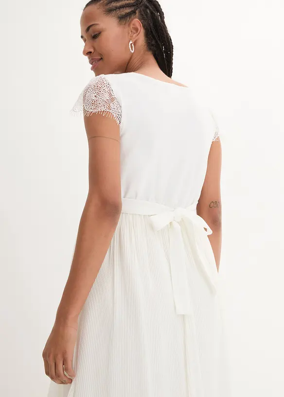 Robe de mariée de grossesse avec ceinture en crêpe et dentelle, bonprix