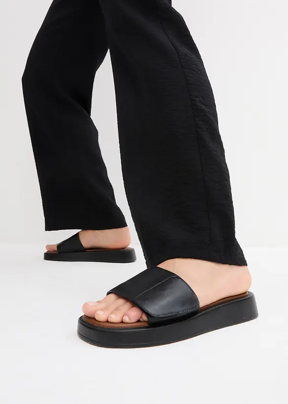 Pantalon ample à taille élastiquée en viscose mélangée, bonprix