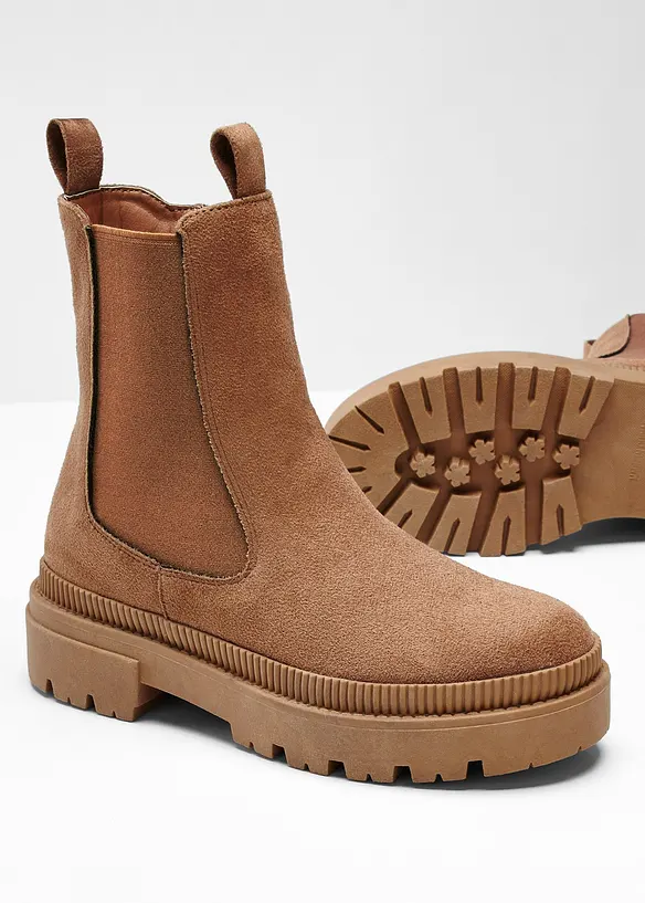 Chelsea-Boots mit Profilsohle, bonprix