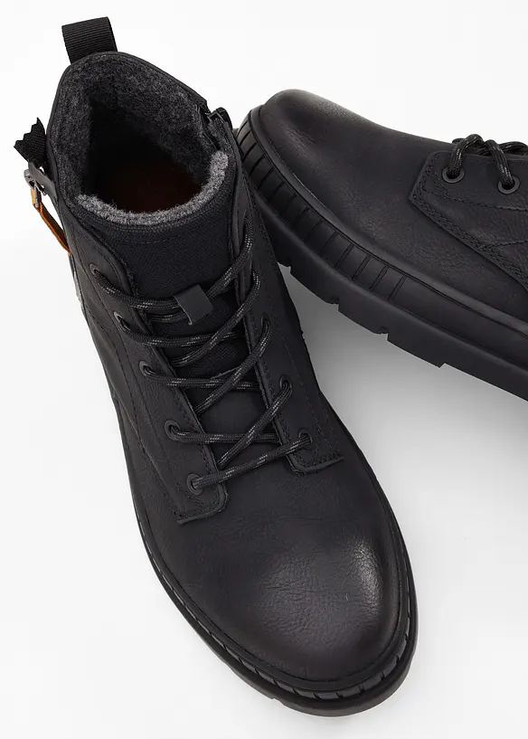 Boots lac&eacute;es Bugatti &agrave; semelle crant&eacute;e, Bugatti