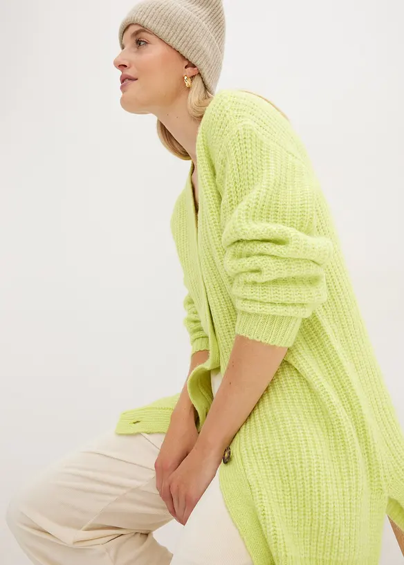 Grobstrickjacke aus weichem Wollmix, bonprix