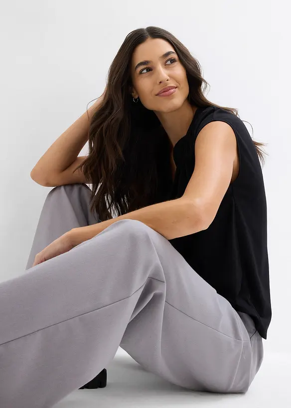 Kurzarmshirt mit Henley-Ausschnitt aus Viskosemix, bonprix