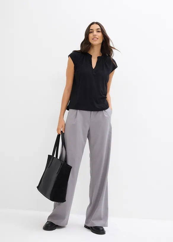 Kurzarmshirt mit Henley-Ausschnitt aus Viskosemix, bonprix