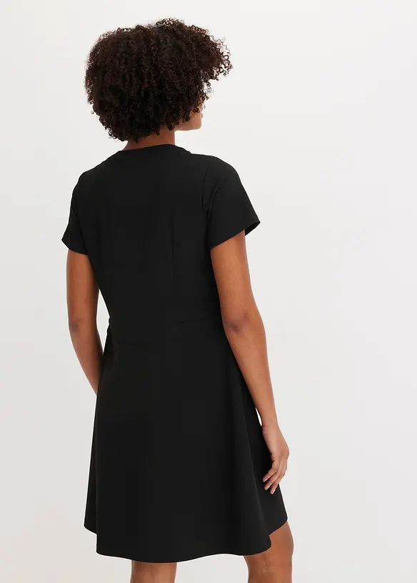 Robe courte avec jupe légèrement évasée, bonprix
