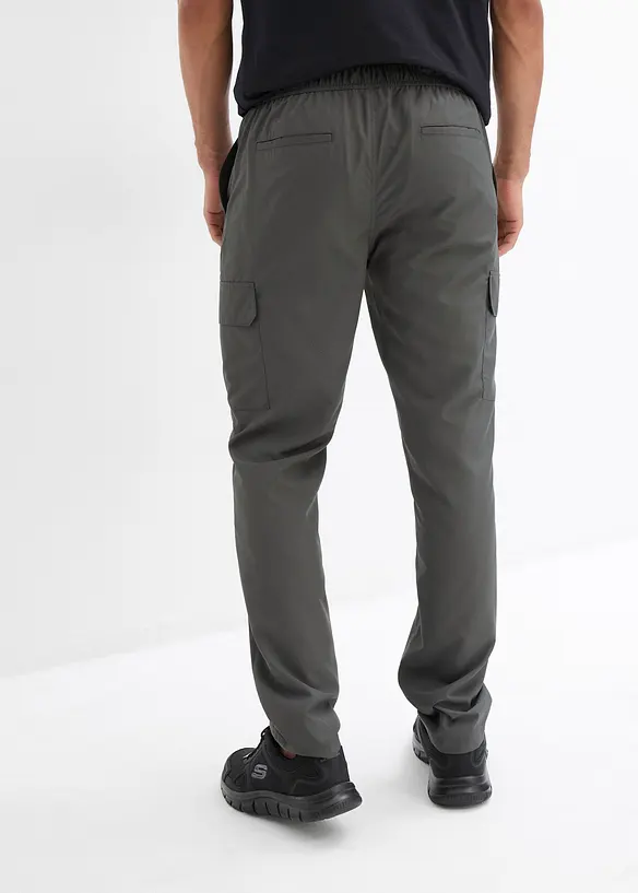 Jogger cargo ultra-léger avec traitement Bionic déperlant, bonprix
