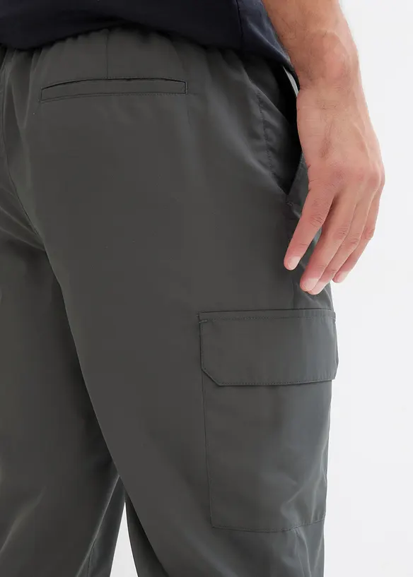 Jogger cargo ultra-léger avec traitement Bionic déperlant, bonprix