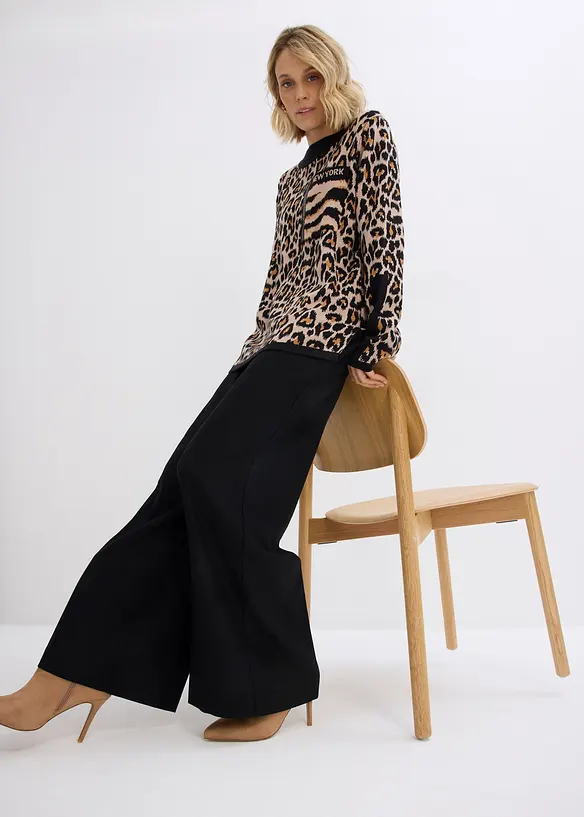 Feinstrickpullover im Leoprint Design, bonprix