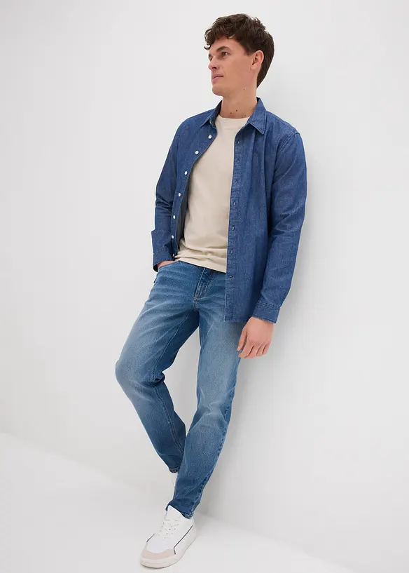 Jean extensible loose, en denim épais, coupe fuselée, bonprix