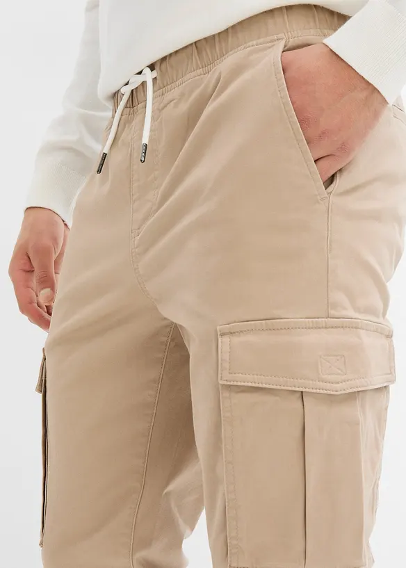 Pantalon droit stretch taille élastiquée et poches cargo, Slim Fit, bonprix