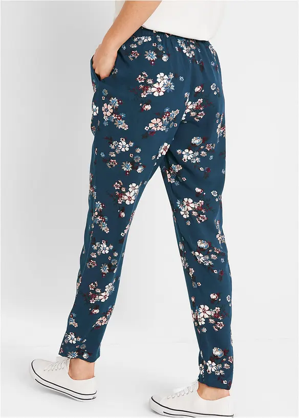 Schlupfhose aus nachhaltiger Viskose, bonprix