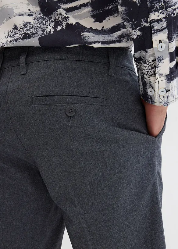 Chino-Bermuda mit Bügelfalte, Relaxed Fit, bonprix