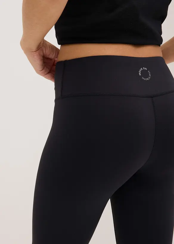 Ultraleichte Sport-Caprileggings mit Komfortbund, bonprix