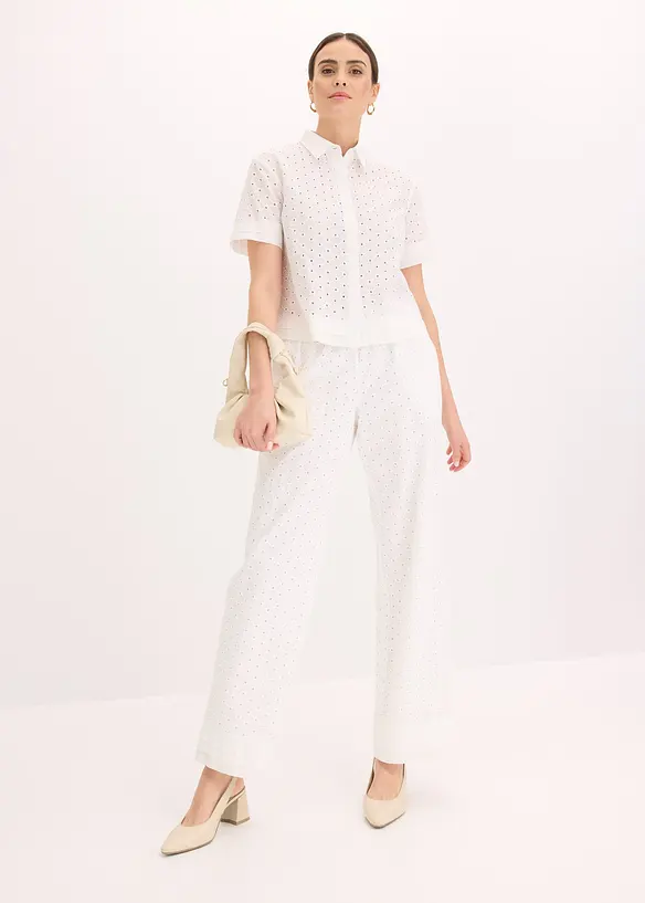 Bluse mit Lochstickerei, bonprix