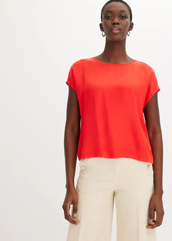 T-shirt avec empiècement en satin, bonprix