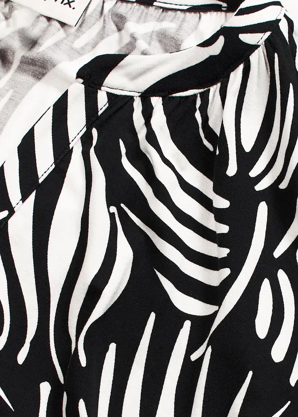 T-shirt col tunisien en viscose mélangée, bonprix