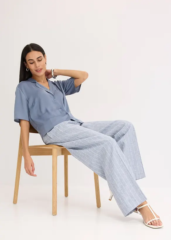 Chemisier en satin avec col à revers, bonprix