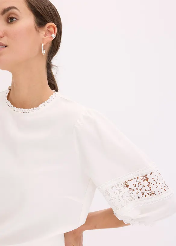Blouse manches courtes contenant du lin, bonprix