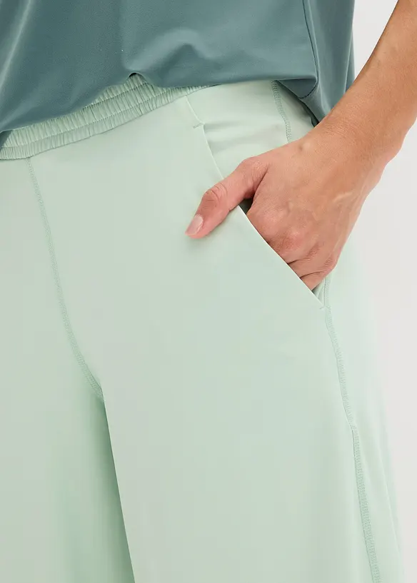 Pantalon de sport longueur mollet et jambes larges, bonprix