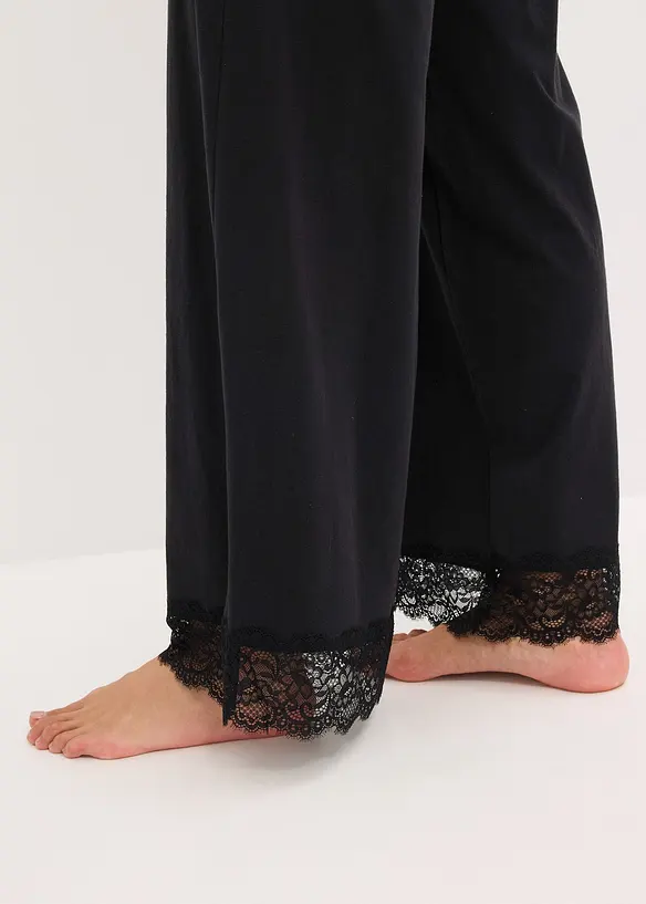Pyjama orné de dentelle, bonprix