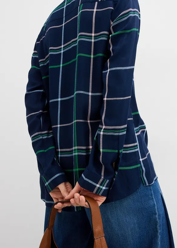 Longbluse aus fließender Viskose, bonprix