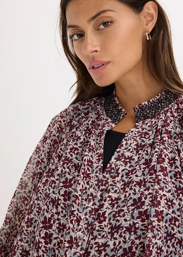 Gemusterte Chiffon-Bluse mit Stickerei, bonprix