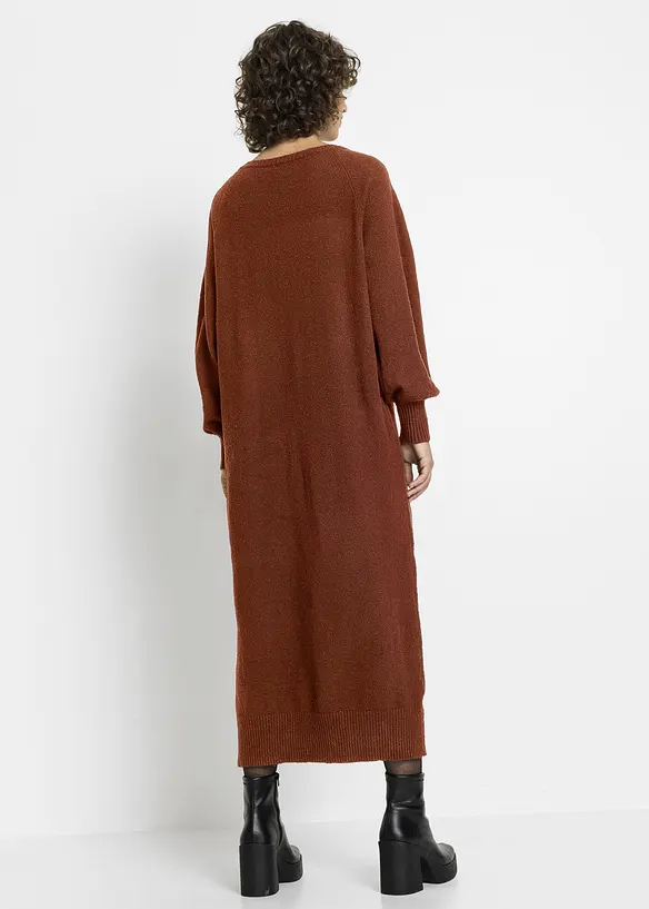 Robe oversize en maille, longueur midi, bonprix