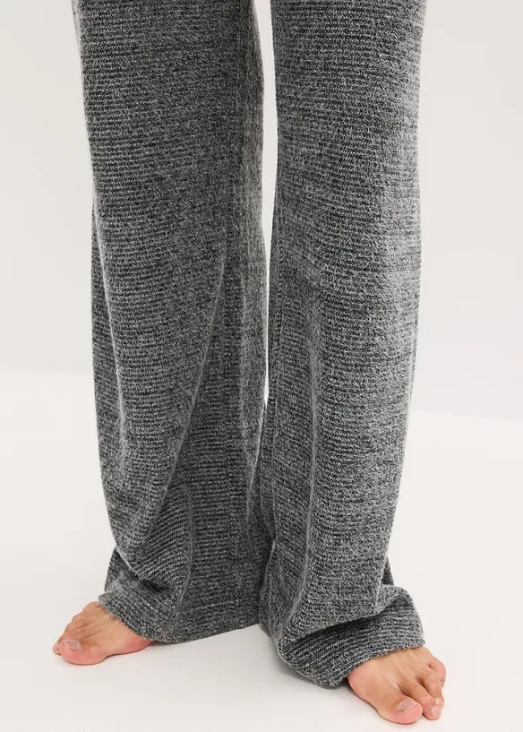 Loungewear Hose aus kuscheligem Chenille, bonprix