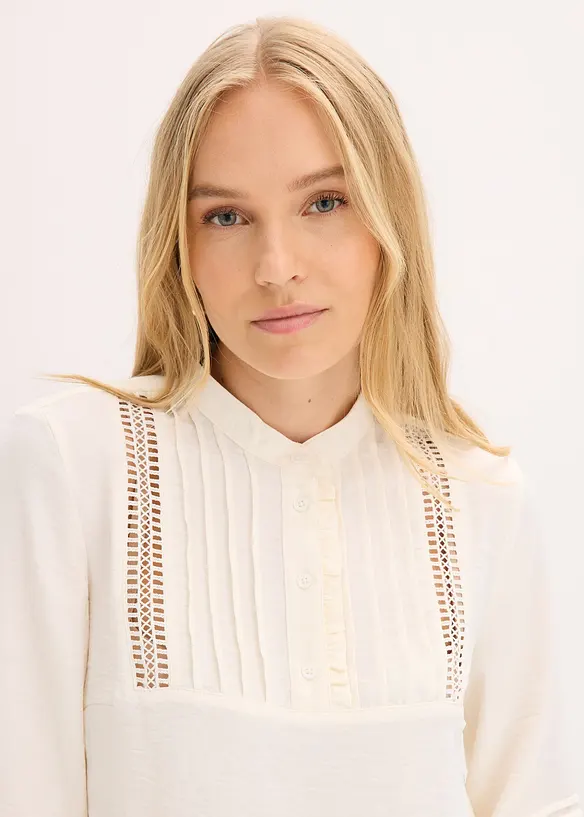 Oversize-Bluse mit Verzierungen, bonprix