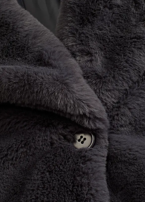 Fellimitat-Mantel, bonprix